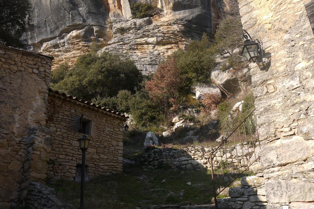 Auberge Des Seguins Buoux المظهر الخارجي الصورة