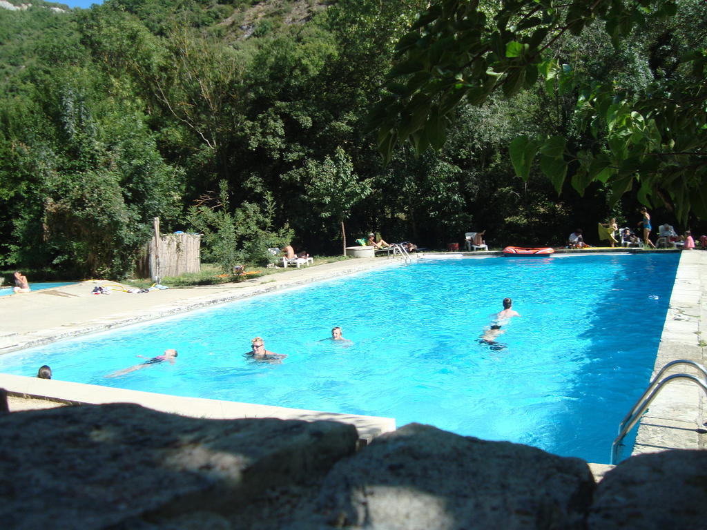 Auberge Des Seguins Buoux المظهر الخارجي الصورة