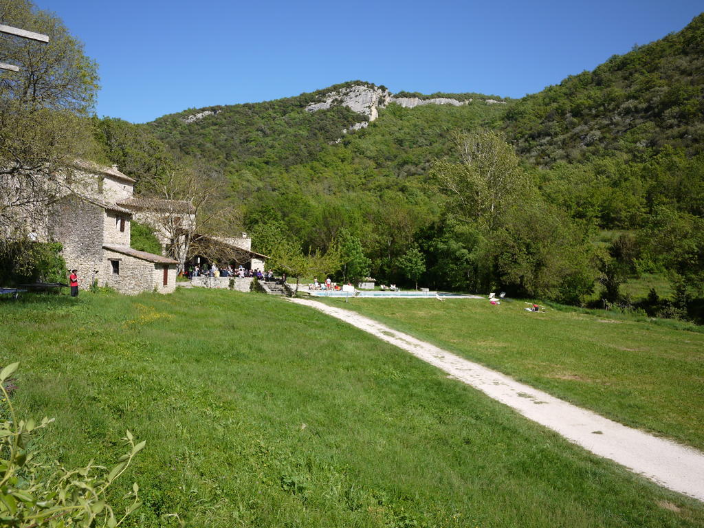 Auberge Des Seguins Buoux المظهر الخارجي الصورة